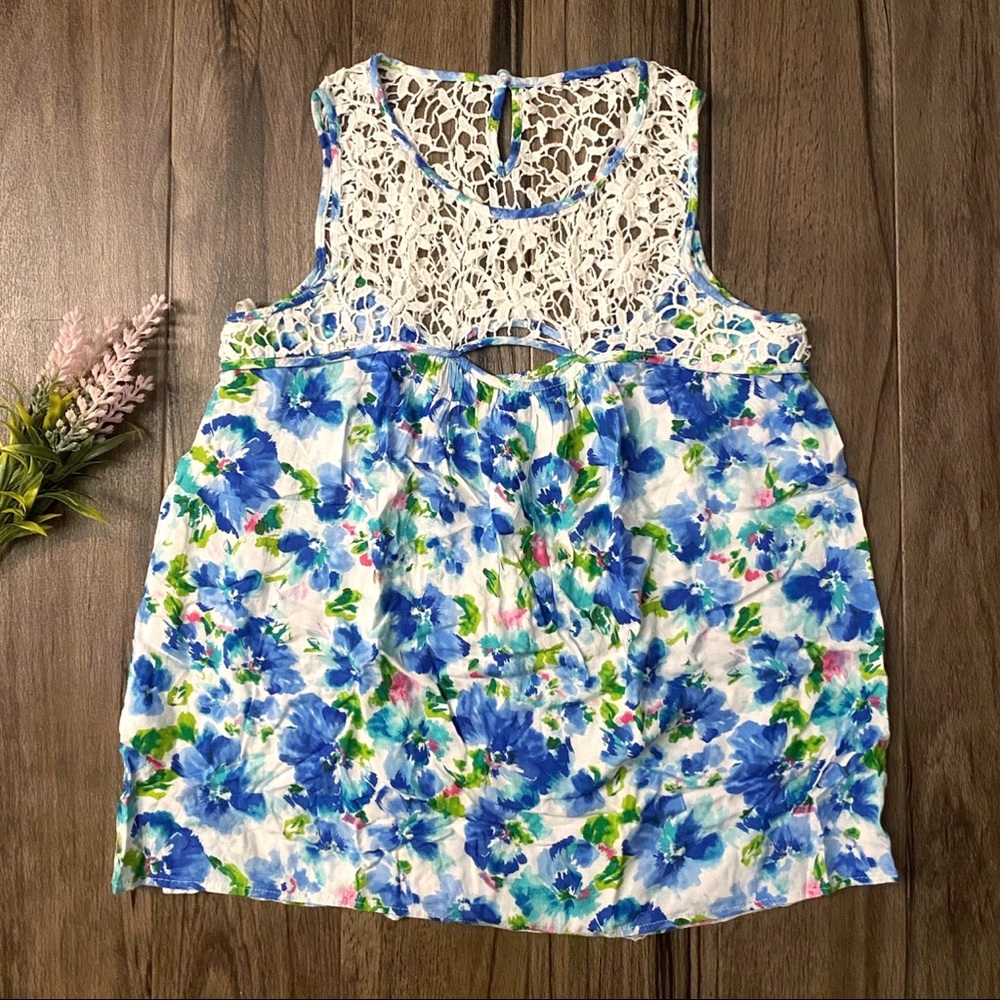 SUPERb juniors watercolor floral blouse